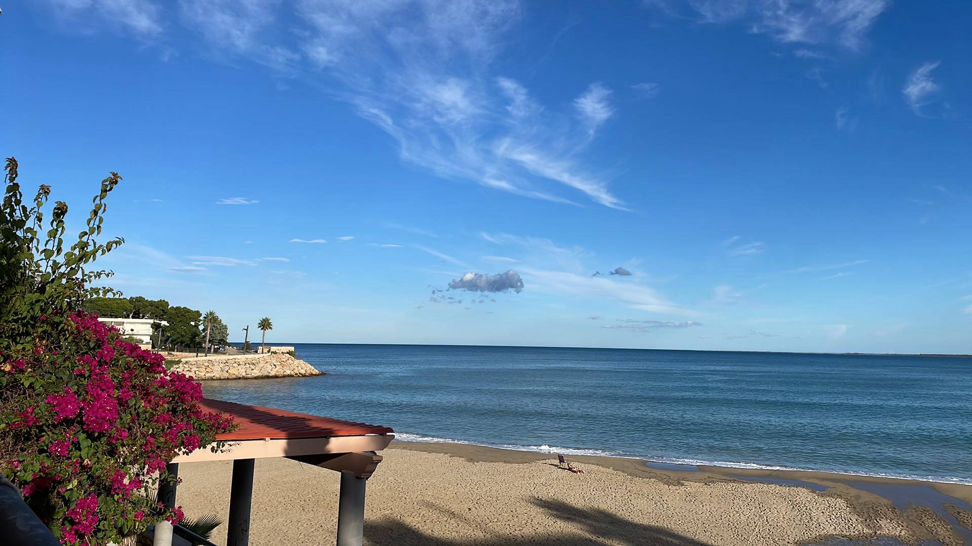 Plage méditerranéenne près de Camarles